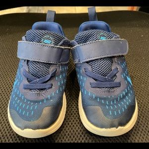 Kids Nike shoes. Good used condition